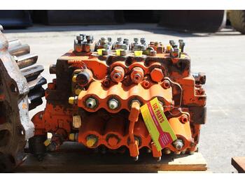 Valve hydraulique pour Engins de chantier Hitachi FH 200-3: photos 5