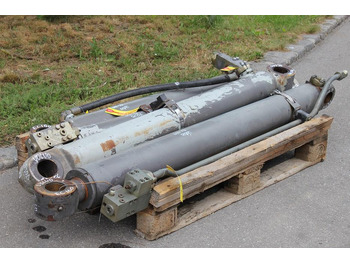 Vérin hydraulique VOLVO