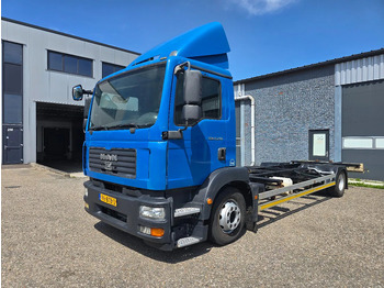 Camion porte-conteneur/ Caisse mobile MAN TGM 15.240
