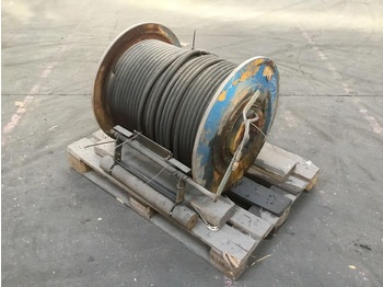 Grue auxiliaire LIEBHERR