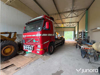 Lastbil - Volvo, FH12 6X2 - crédit-bail Lastbil - Volvo, FH12 6X2: photos 1 Lastbil - Volvo, FH12 6X2 - crédit-bail Lastbil - Volvo, FH12 6X2: photos 1