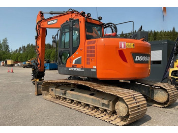 Pelle sur chenille Doosan DX235LCR-5 DOZER: photos 2