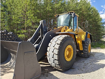 Chargeuse sur pneus Volvo L220H MYYTY!!SOLD!!: photos 3
