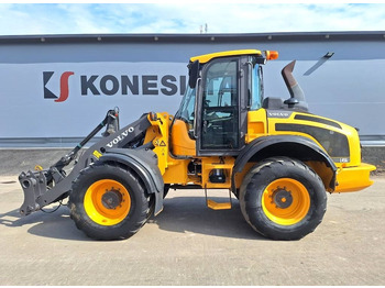 Chargeuse sur pneus VOLVO L45
