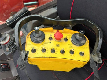 Chariot télescopique Manitou 1850. Roto. 4x4x4. Winch remote.: photos 4 Chariot télescopique Manitou 1850. Roto. 4x4x4. Winch remote.: photos 4