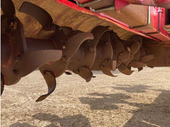 Matériel de récolte Grimme Grimme, GF600, 6 Row/3Bed Tilla, Rotovator: photos 4 Matériel de récolte Grimme Grimme, GF600, 6 Row/3Bed Tilla, Rotovator: photos 4