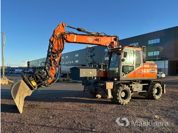 Pelle sur chenille DOOSAN DX160W-5