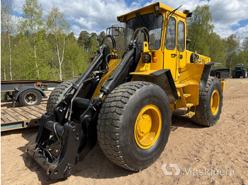 Chargeuse sur pneus VOLVO L90