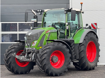 Tracteur agricole FENDT 724 Vario