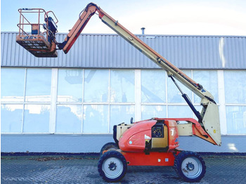 Nacelle télescopique JLG 600AJ