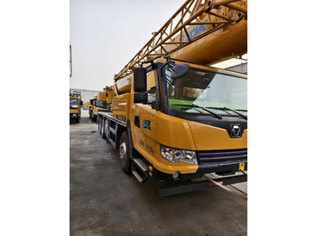 Grue mobile XCMG Official 25 Ton Small Truck Crane QY25K5D-3 Used Mobile Crane Machine With Cheap Price: photos 2