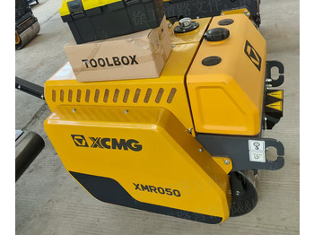XCMG XMR050 small double mini vibration drum vibratory road roller price - crédit-bail XCMG XMR050 small double mini vibration drum vibratory road roller price: photos 4 XCMG XMR050 small double mini vibration drum vibratory road roller price - crédit-bail XCMG XMR050 small double mini vibration drum vibratory road roller price: photos 4