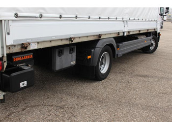 Camion à rideaux coulissants Mercedes-Benz Atego 1224 L: photos 5 Camion à rideaux coulissants Mercedes-Benz Atego 1224 L: photos 5