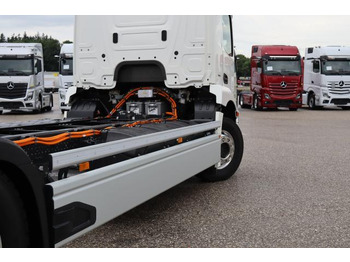 Châssis cabine Mercedes-Benz eActros 300 L: photos 5