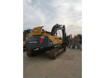 Pelle sur chenille VOLVO EC240BLC