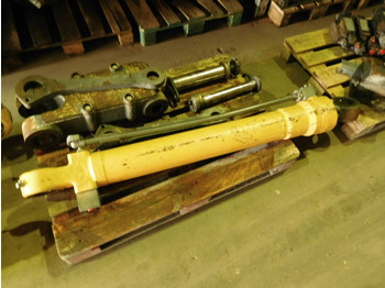 Vérin hydraulique LIEBHERR