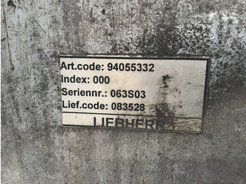 Cabine et intérieur LIEBHERR