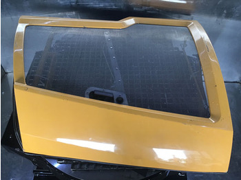 Portière et pièces LIEBHERR