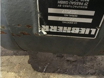 Essieu et pièces LIEBHERR