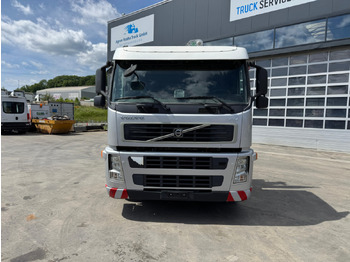 Camion grue VOLVO FM-400 4x2 Bonfiglioli 15000-4: photos 3 Camion grue VOLVO FM-400 4x2 Bonfiglioli 15000-4: photos 3