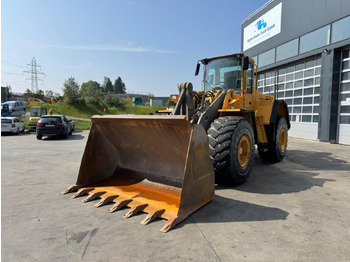 Chargeuse sur pneus VOLVO L150E