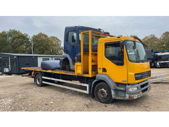 Camion plateau DAF LF 55 220