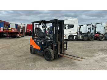 Chariot élévateur diesel DOOSAN