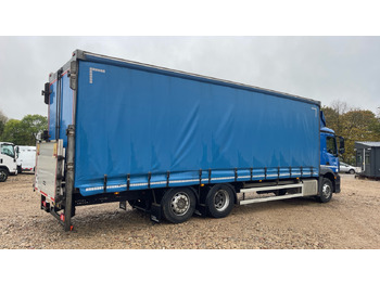 Camion à rideaux coulissants Mercedes-Benz Antos: photos 4