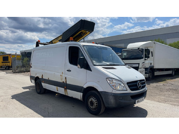 Camion avec nacelle MERCEDES-BENZ Sprinter 513