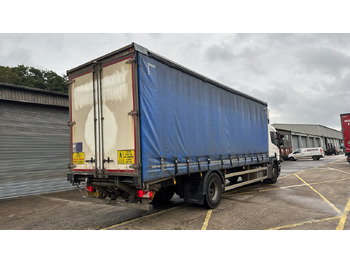 Camion à rideaux coulissants SCANIA P 250: photos 4