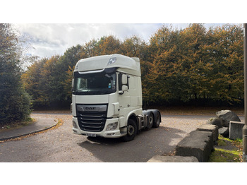 Tracteur routier DAF XF 530: photos 2