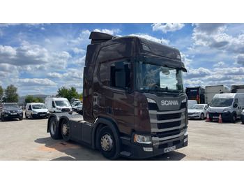 Tracteur routier SCANIA R 450