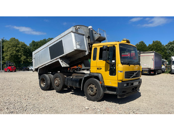 Camion benne VOLVO FL6