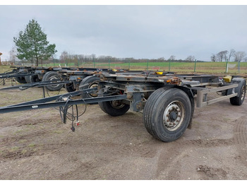 Remorque porte-conteneur/ Caisse mobile KRONE
