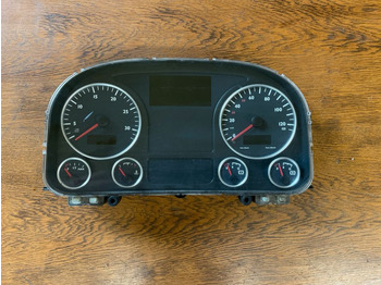 Panel de instrumentos MAN