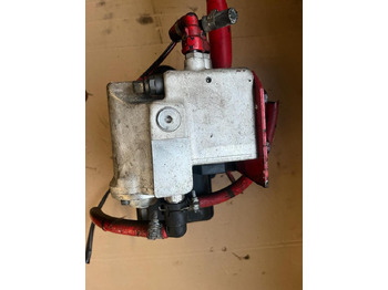 Pompe à carburant pour Camion Mercedes-Benz Actros Atego EU4 EU5 AdBlue Pumpe A0001401578: photos 4