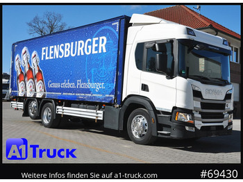 Camion pour le transport de boissons SCANIA P 320