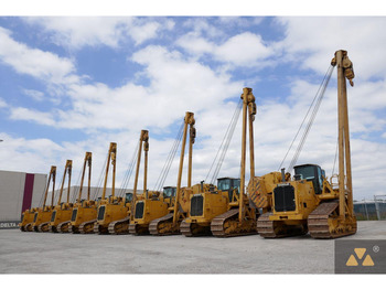 Poseur de canalisations CATERPILLAR