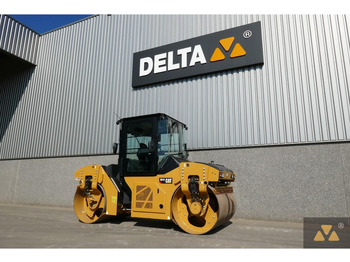 Compacteur Caterpillar CB10: photos 3