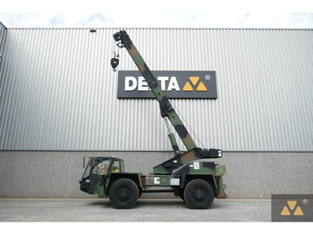 Grue automotrice lente TEREX