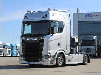Tracteur routier SCANIA S 520