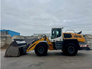 Chargeuse sur pneus LIEBHERR L 556