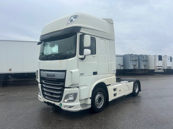 Tracteur routier DAF XF 106 460