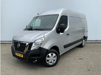 Fourgon utilitaire NISSAN