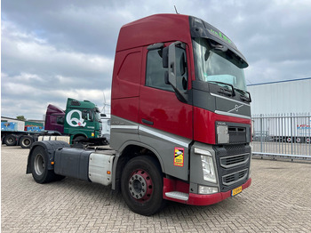 Tracteur routier Volvo FH 420 Globetrotter - ADR: photos 3