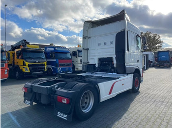 Tracteur routier DAF XF 460 Spacecab Euro 6: photos 4 Tracteur routier DAF XF 460 Spacecab Euro 6: photos 4