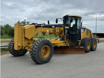 Niveleuse CATERPILLAR 14
