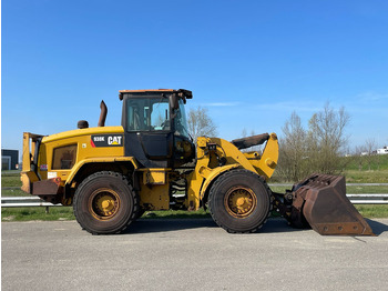 Chargeuse sur pneus Caterpillar 938K: photos 4