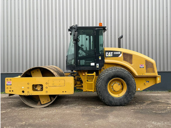 Compacteur CATERPILLAR CS66B