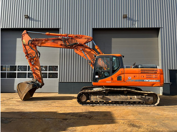Pelle sur chenille DOOSAN DX255LC-3